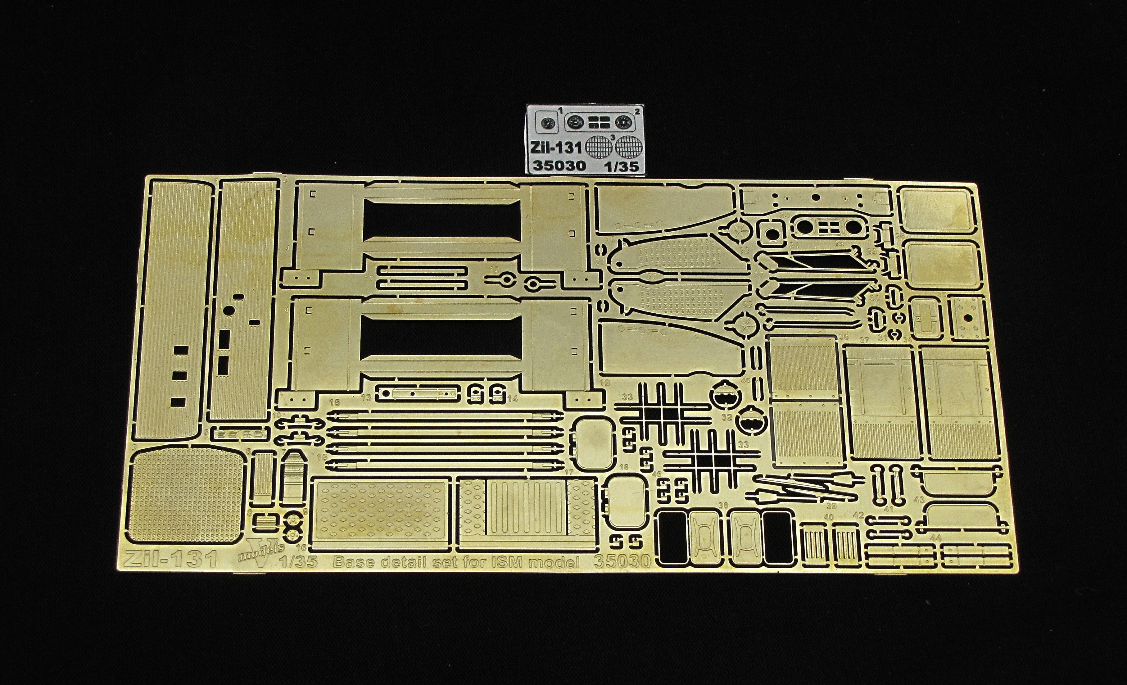 ZiL - 131 Base detail set for ICM model 35030